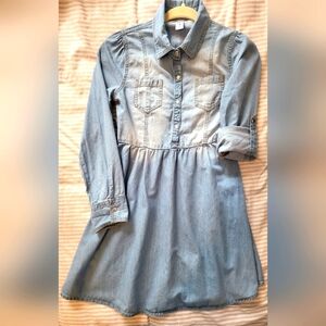 Chambray denim long sleeve collared dress. Girls' size 10. *Flaw*